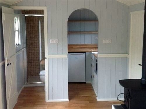 Posh Huts Farmstay Falstone ภายนอก รูปภาพ