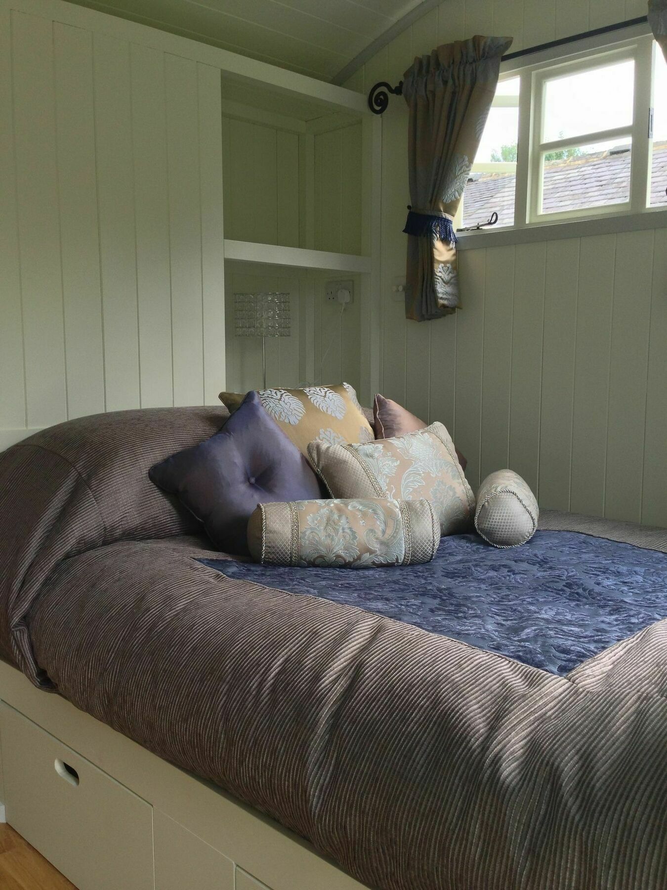 Posh Huts Farmstay Falstone ภายนอก รูปภาพ